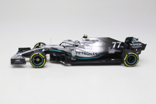 Mercedes AMG W10, 1st. USA GP 2019, V.Bottas, no.77 - Sulje napsauttamalla kuva