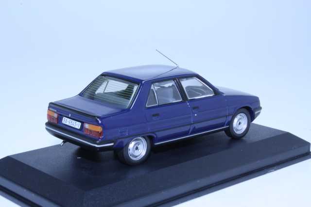 Renault R9 GTL 1985, dark blue