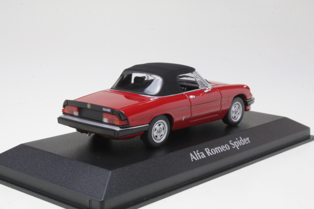 Alfa Romeo Spider 1983, red