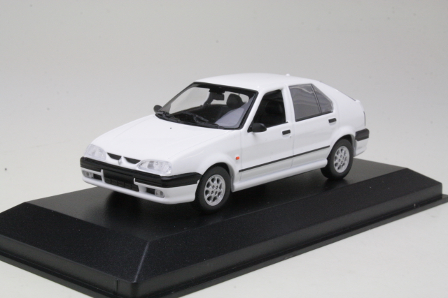 Renault 19 1995, white
