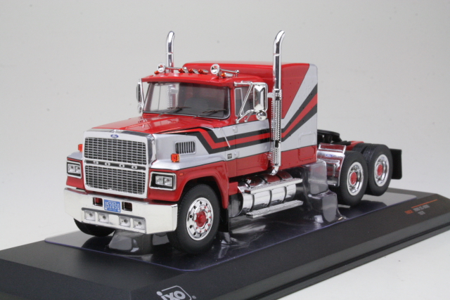 Ford LTL9000 1978, punainen