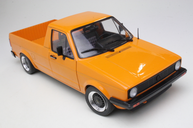 VW Caddy Mk1 1982, oranssi - Sulje napsauttamalla kuva