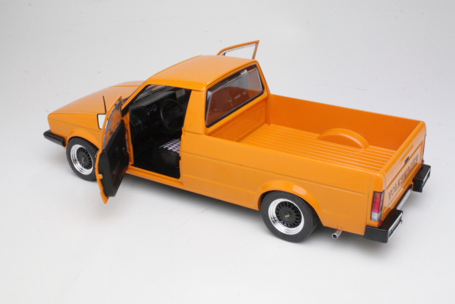 VW Caddy Mk1 1982, orange