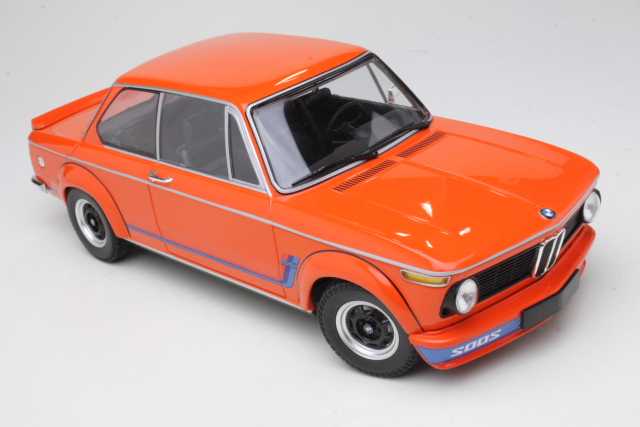 BMW 2002 Turbo 1973, oranssi - Sulje napsauttamalla kuva