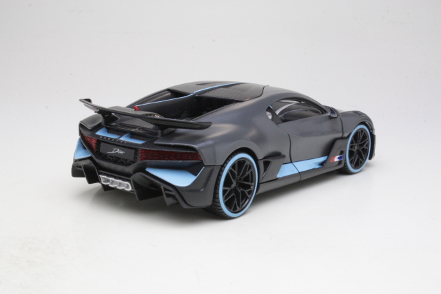 Bugatti Divo Sport 2018, musta - Sulje napsauttamalla kuva