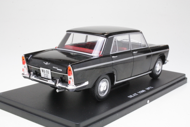 Seat 1500 1971, tummanvihreä