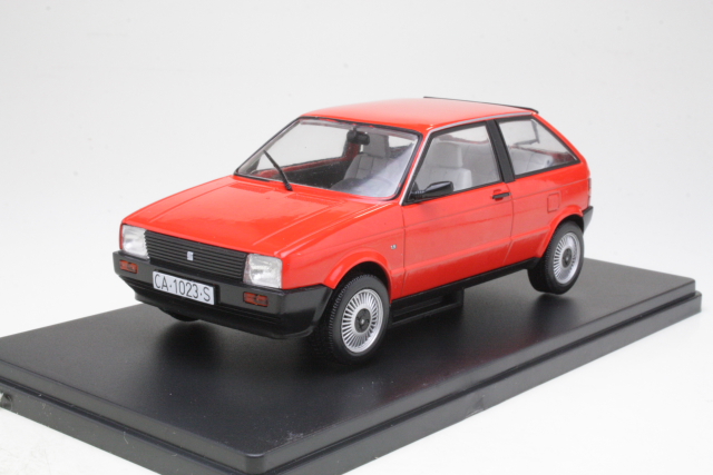 Seat Ibiza Mk1 1.5 GLX 1984, punainen - Sulje napsauttamalla kuva