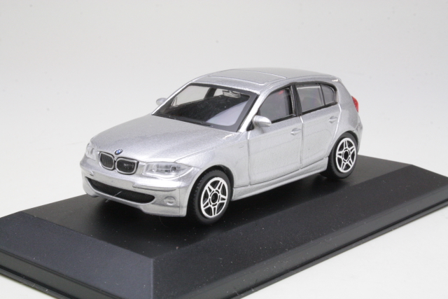 BMW 120D 2009, hopea - Sulje napsauttamalla kuva