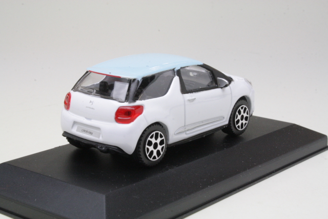Citroen DS3 2009, valkoinen