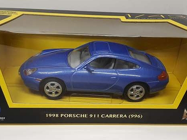 Porsche 911 (996) Carrera 2 1998, sininen
