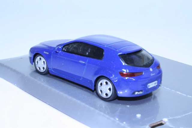 Alfa Romeo Brera 2006, sininen