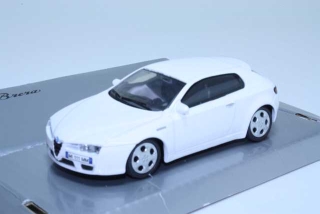 Alfa Romeo Brera 2006, valkoinen