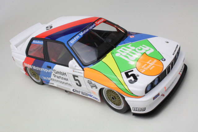 BMW M3 (e30), 3rd. Macau Guia 1990, J.Winkelhock, no.5
