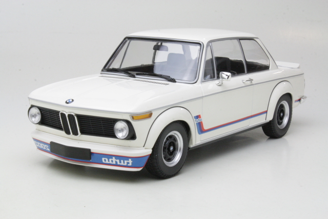 BMW 2002 Turbo 1973, valkoinen - Sulje napsauttamalla kuva