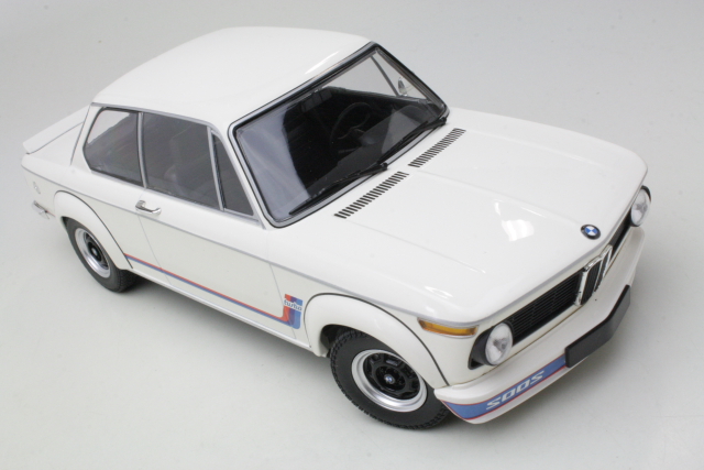 BMW 2002 Turbo 1973, white