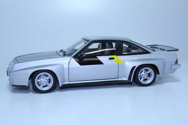 Opel Manta B 400 1984, silver