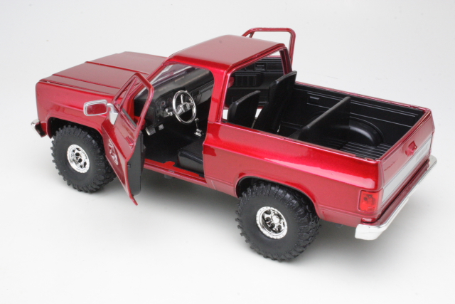 Chevrolet Blazer K5 1980, punainen