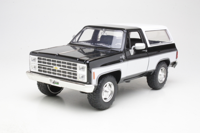 Chevrolet Blazer K5 1980, black/white