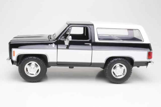 Chevrolet Blazer K5 1980, black/white