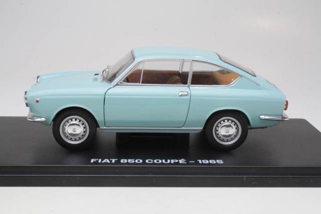 Fiat 850 Coupe 1965, vaaleansininen - Sulje napsauttamalla kuva