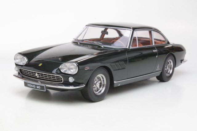 Ferrari 330 GT 2+2 1964, dark green