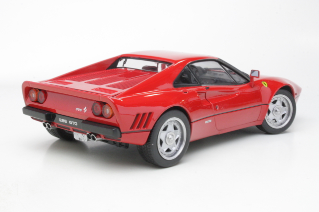 Ferrari 288 GTO 1984, red