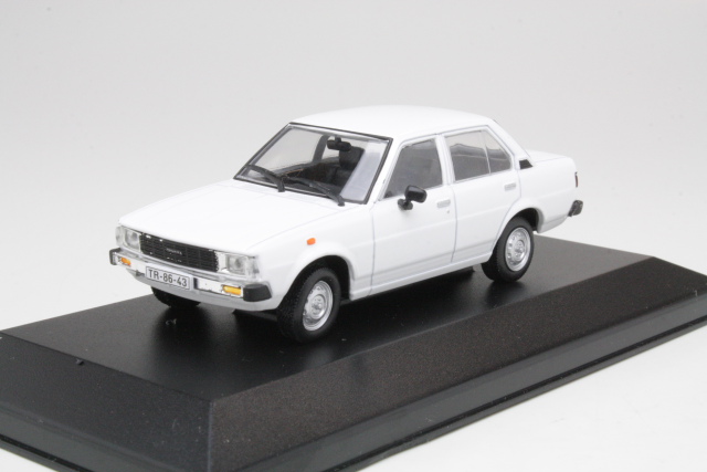 Toyota Corolla E70 1979, valkoinen - Sulje napsauttamalla kuva