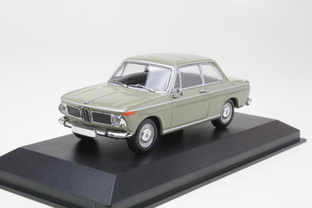 BMW 1600 1968, beige