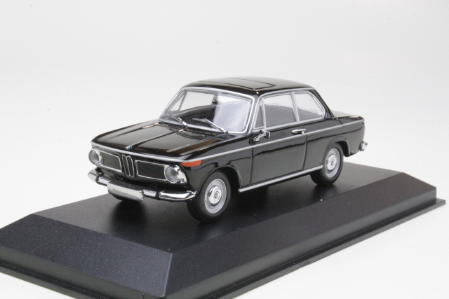 BMW 1600 1968, musta - Sulje napsauttamalla kuva