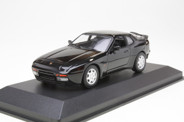 Porsche 944S 1989, black
