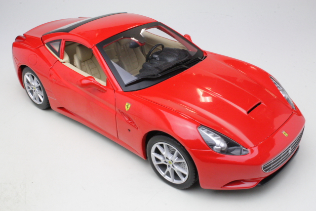 Ferrari California Spider 2009, punainen - Sulje napsauttamalla kuva