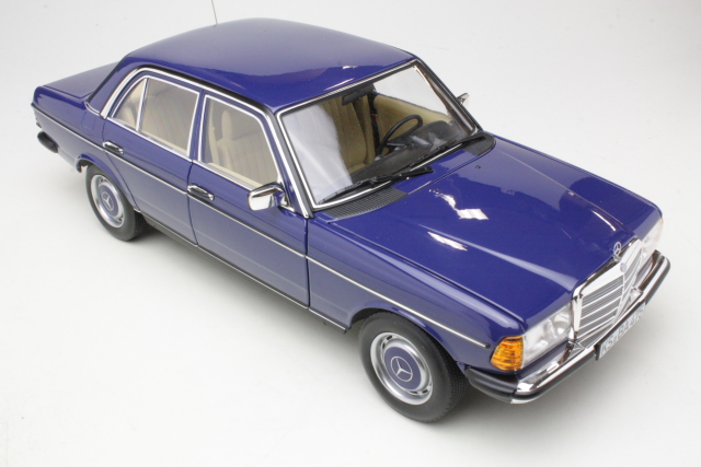 Mercedes 230 (w123) 1982, blue - Click Image to Close