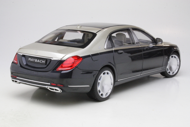 Mercedes Maybach S650 (X222), hopea/sininen