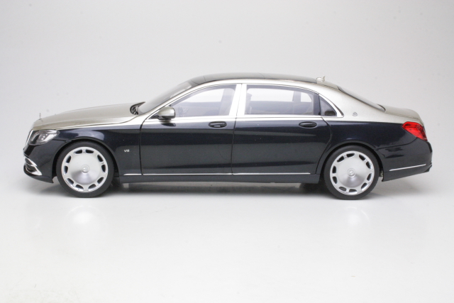 Mercedes Maybach S650 (X222), silver/blue - Click Image to Close