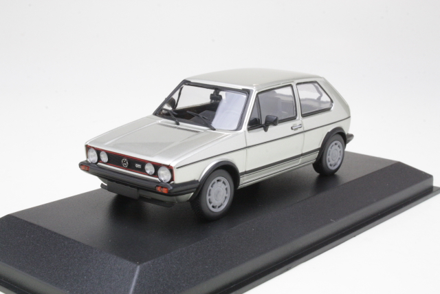 VW Golf GTi 1983, hopea - Sulje napsauttamalla kuva