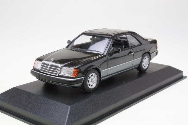 Mercedes 320CE (C124) 1991, musta - Sulje napsauttamalla kuva