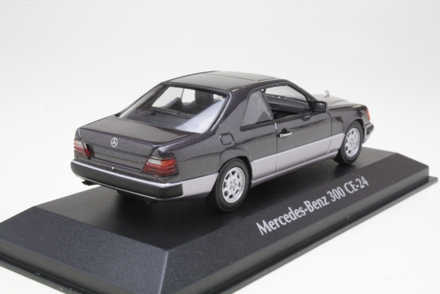 Mercedes 320CE (C124) 1991, harmaa - Sulje napsauttamalla kuva