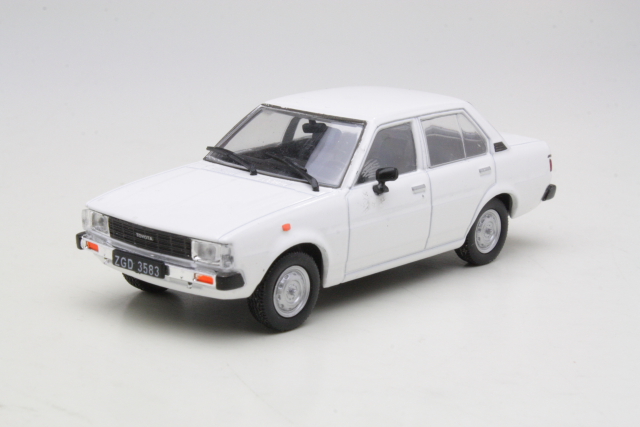 Toyota Corolla E70 1979, white
