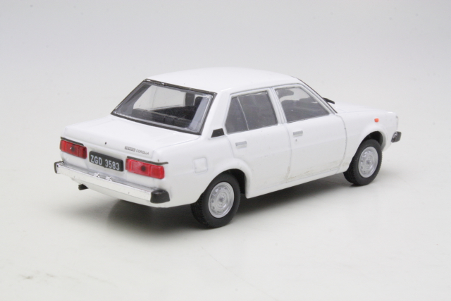 Toyota Corolla E70 1979, valkoinen - Sulje napsauttamalla kuva