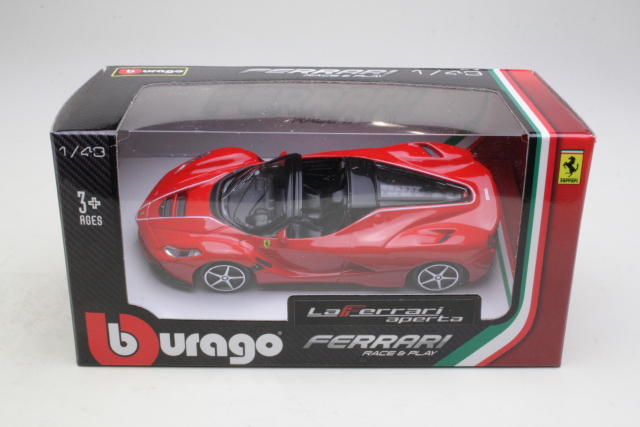 Ferrari Laferrari Aperta 2017, punainen