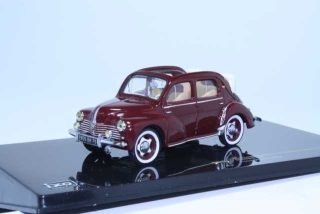 Renault 4CV Decouvrable 1955, brown