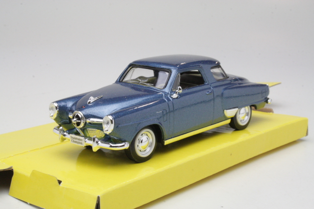 Studebaker Champion 1950, tummansininen - Sulje napsauttamalla kuva