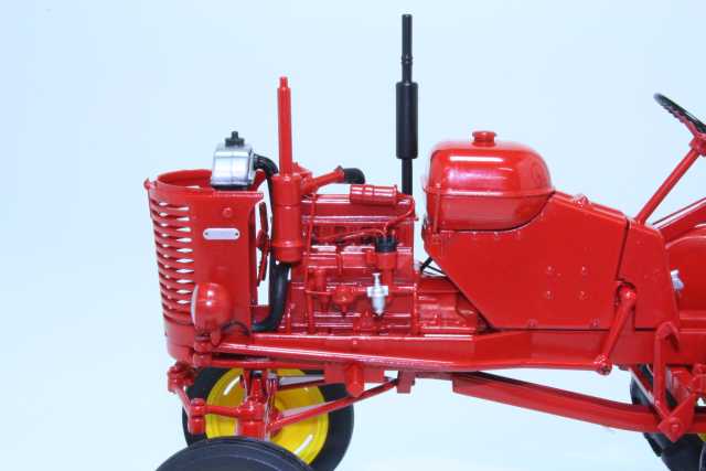 Massey Harris Pony 815, punainen