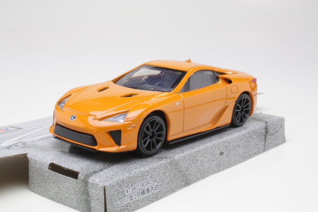 Lexus LFA 2015, oranssi