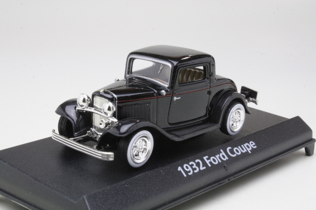 Ford Coupe 1932, musta