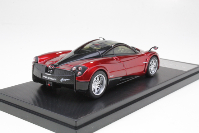 Pagani Huayra 2013, red/black