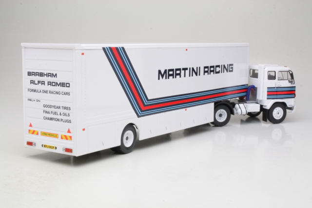 Volvo F88 "Martini Racing" - Sulje napsauttamalla kuva