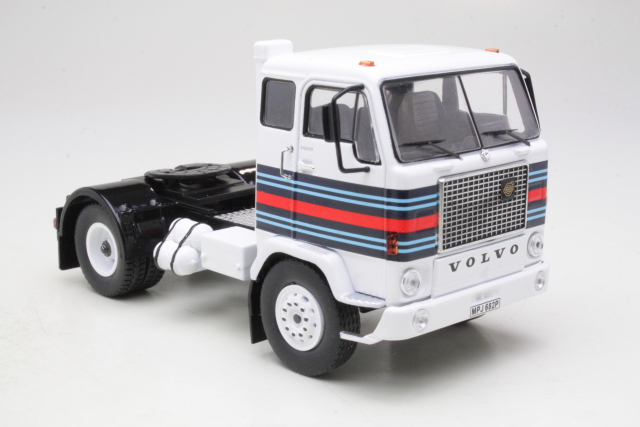 Volvo F88 "Martini Racing" - Sulje napsauttamalla kuva