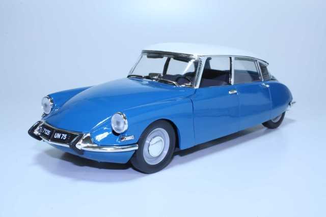 Citroen DS19 Berline 1963, blue