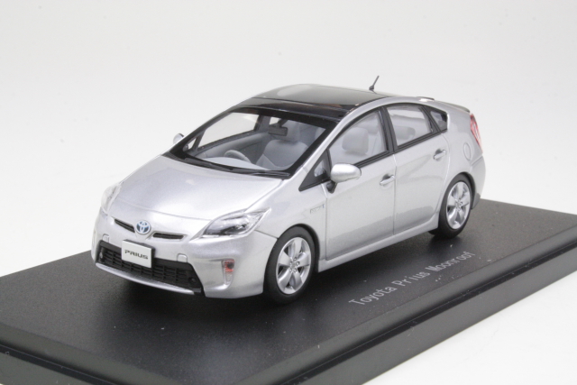 Toyota Prius, hopea - Sulje napsauttamalla kuva